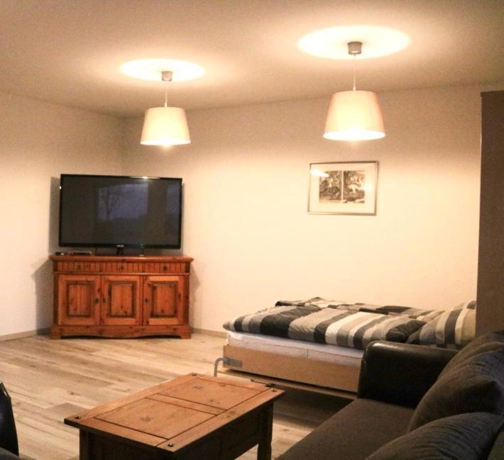 Ferienwohnung Lipizzaner Neußen Exterior foto